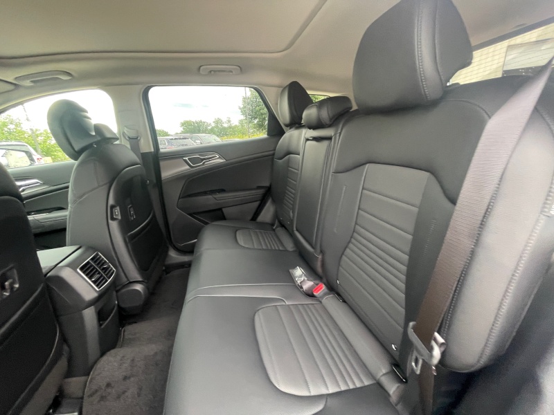 2025 Kia Sportage Hybrid