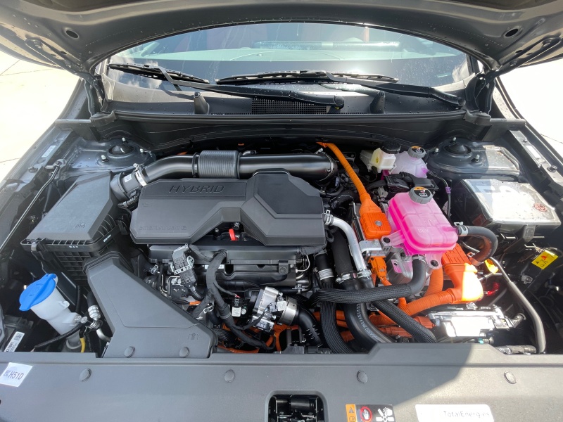 2025 Kia Sportage Hybrid