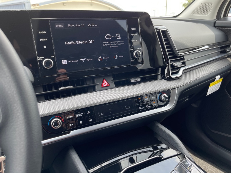 2025 Kia Sportage Hybrid