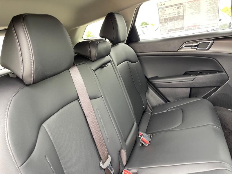 2025 Kia Sportage Hybrid