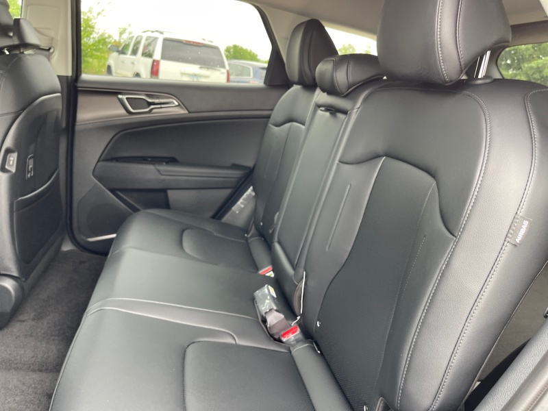 2025 Kia Sportage Hybrid