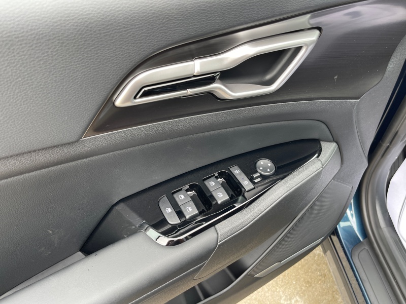 2025 Kia Sportage Hybrid