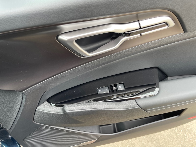 2025 Kia Sportage Hybrid