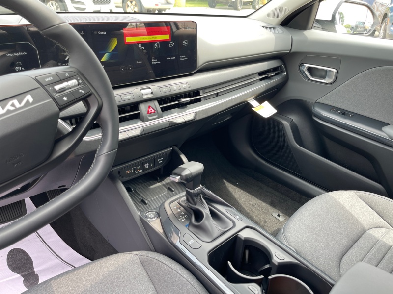 2025 Kia K4