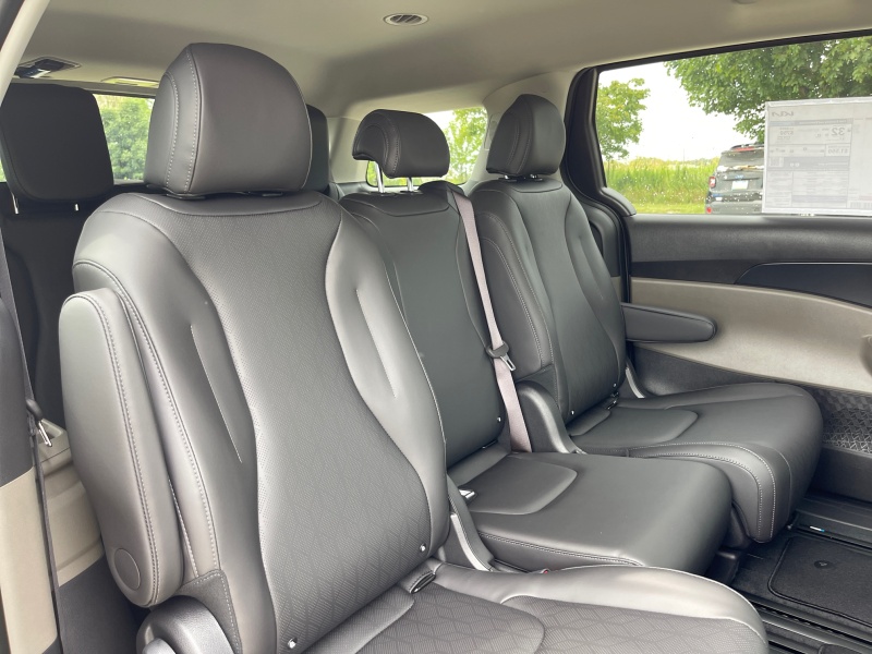 2026 Kia Carnival Hybrid