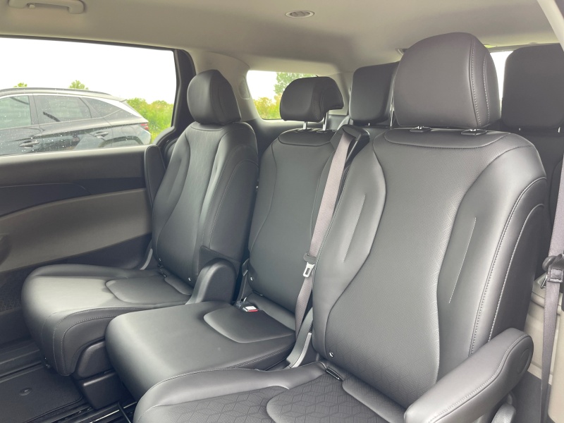 2026 Kia Carnival Hybrid