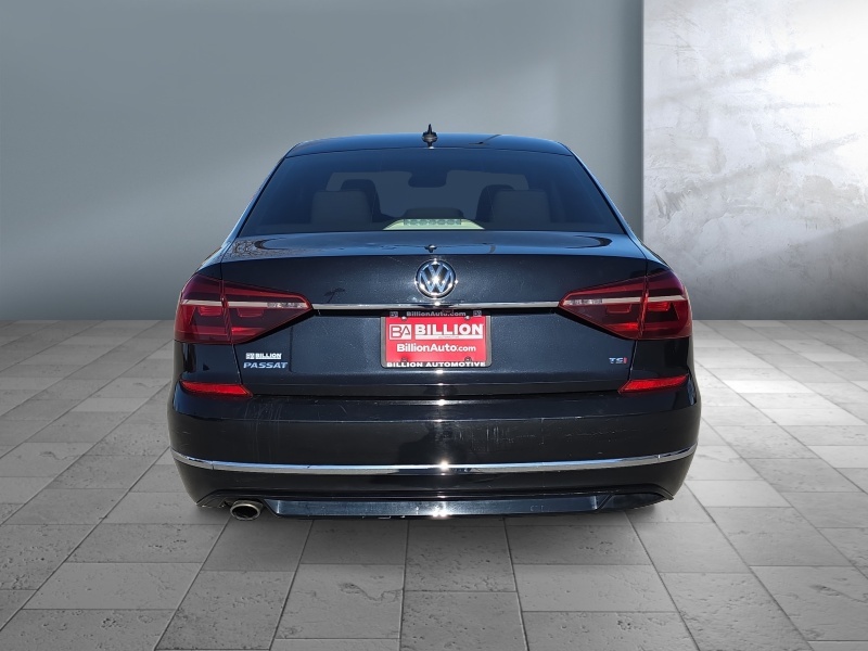 2017 Volkswagen Passat