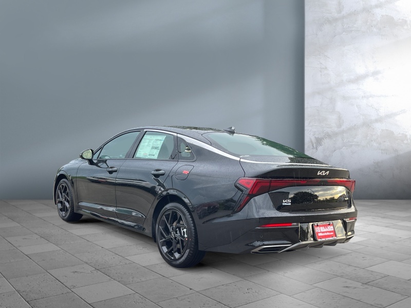 2026 Kia K5