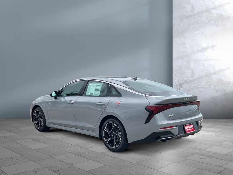 2026 Kia K5
