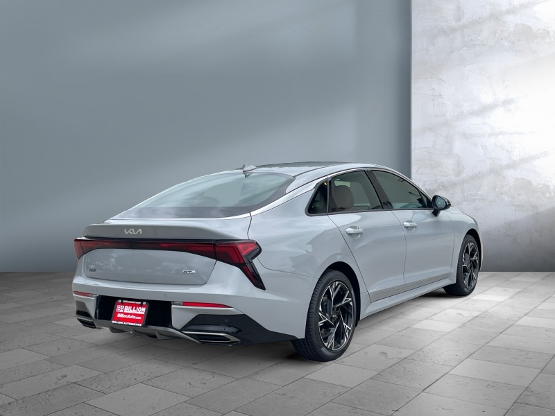 2026 Kia K5