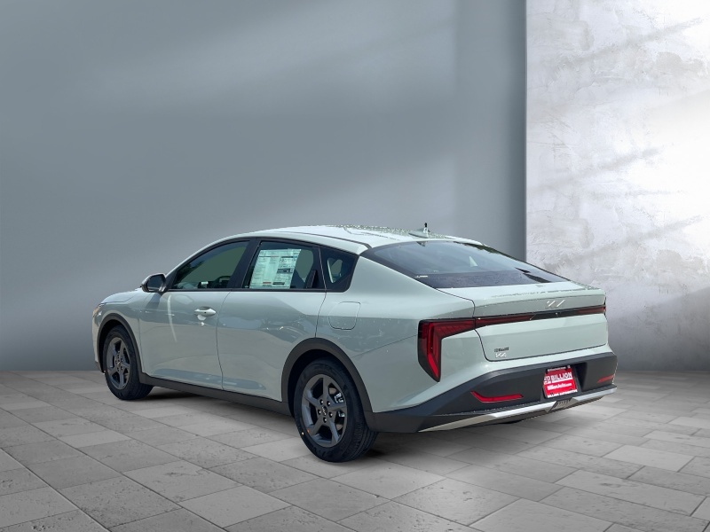 2025 Kia K4