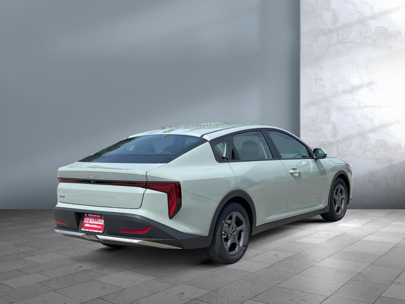 2025 Kia K4