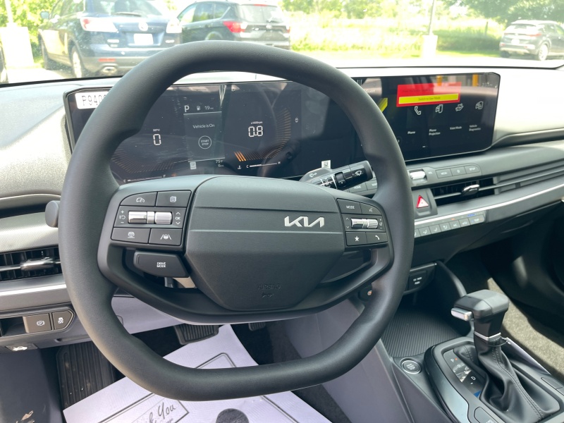 2025 Kia K4