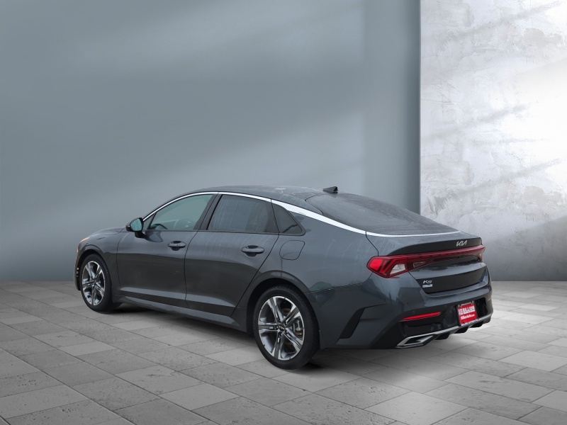2022 Kia K5