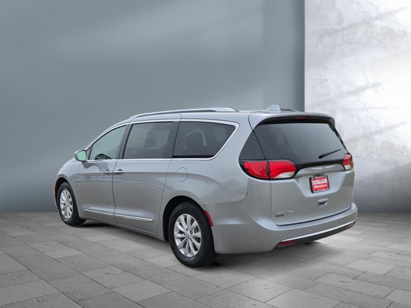2018 Chrysler Pacifica