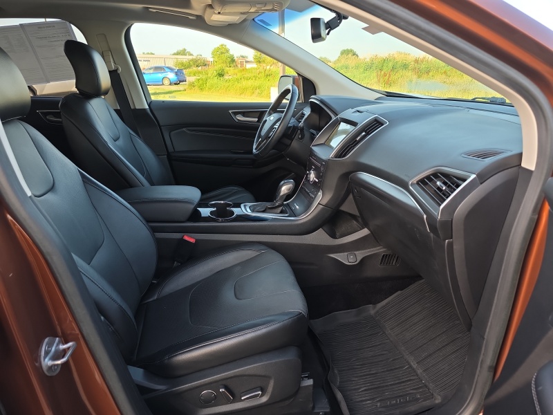 2017 Ford Edge
