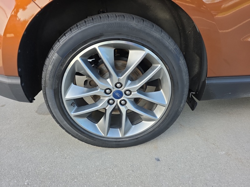 2017 Ford Edge