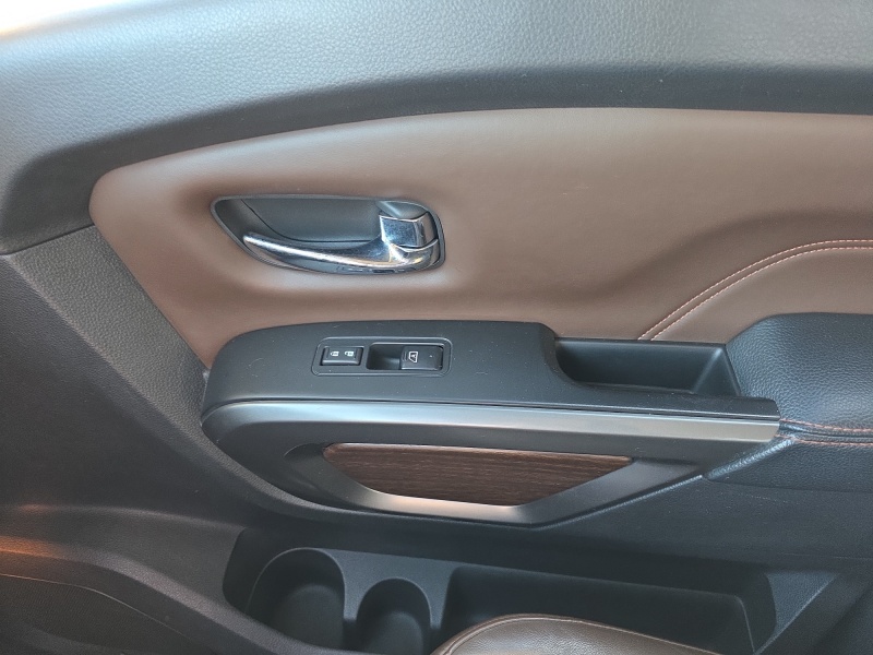 2017 Nissan Titan XD