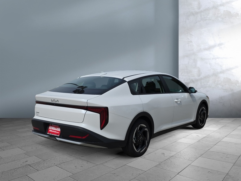 2025 Kia K4