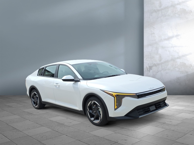 2025 Kia K4