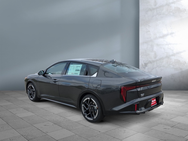 2025 Kia K4