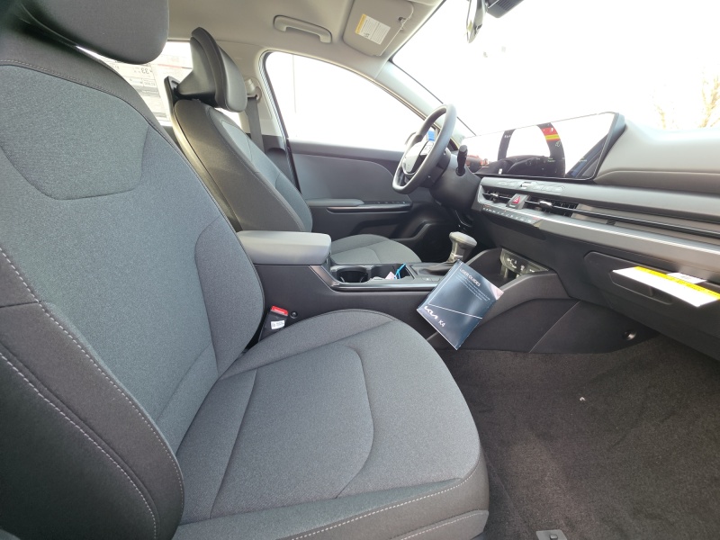 2025 Kia K4