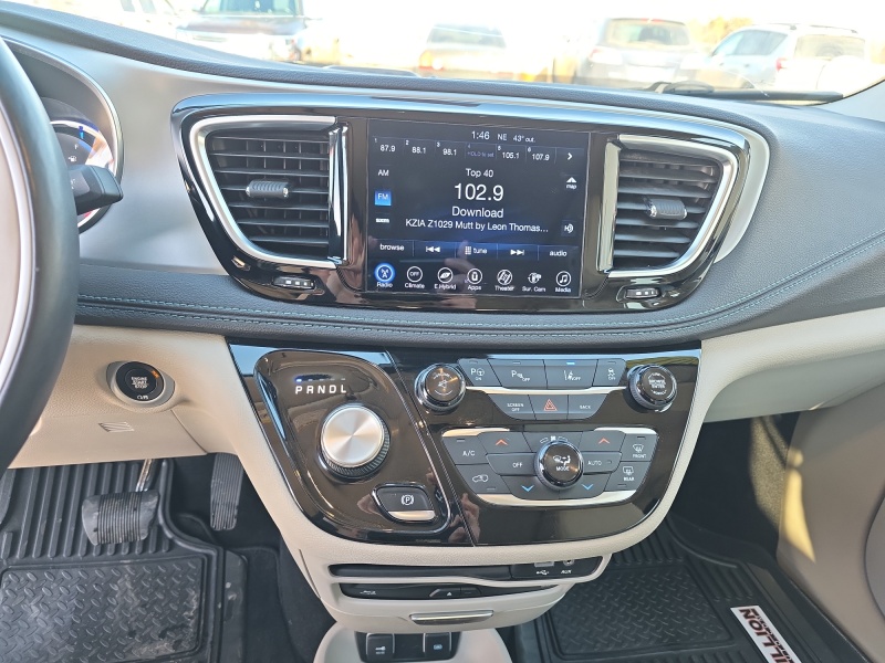 2017 Chrysler Pacifica