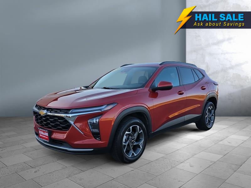 Used 2024 Chevrolet Trax LT Crossovers