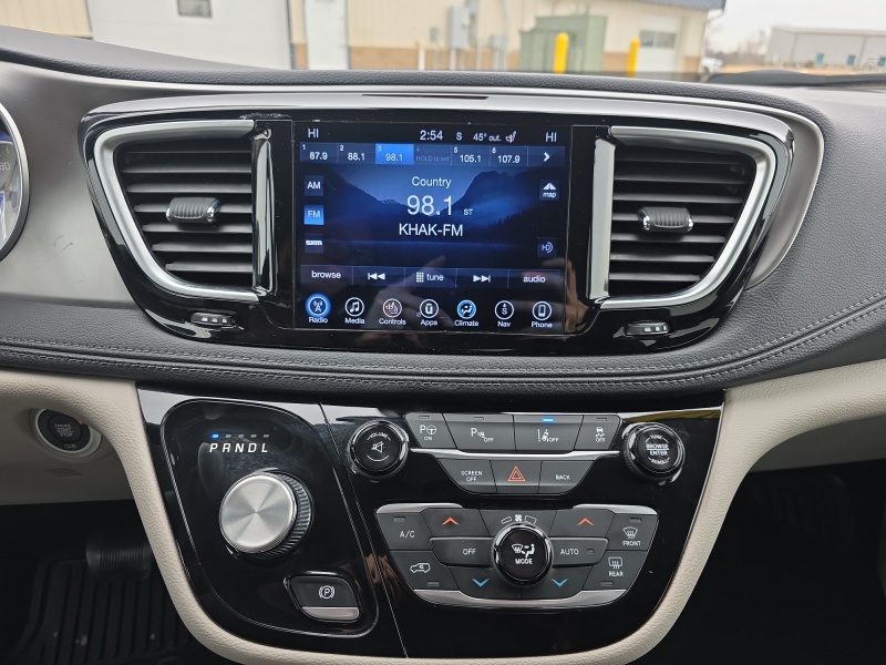 2017 Chrysler Pacifica