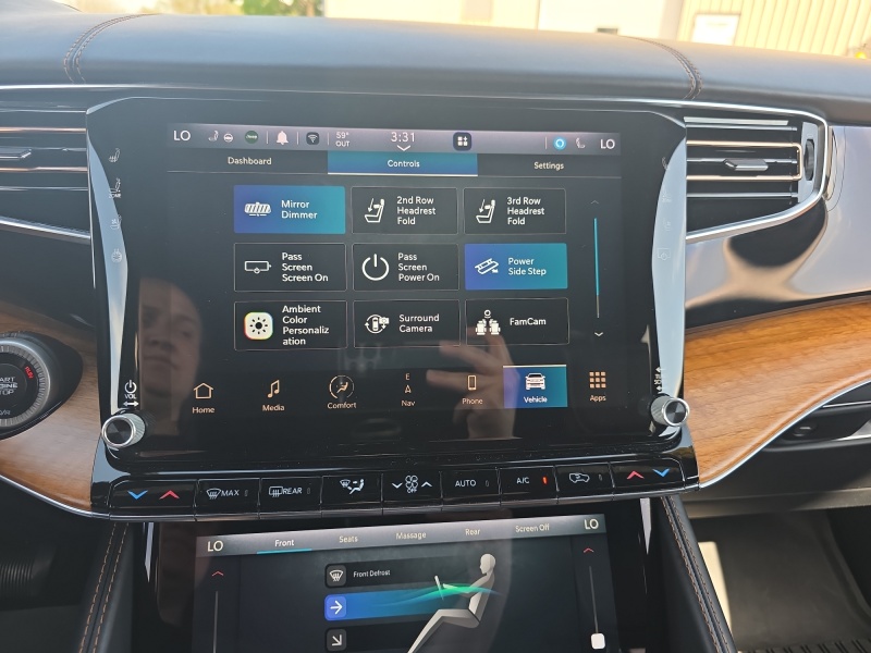 2022 Jeep Grand Wagoneer