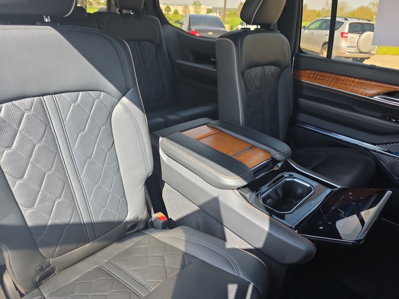 2022 Jeep Grand Wagoneer