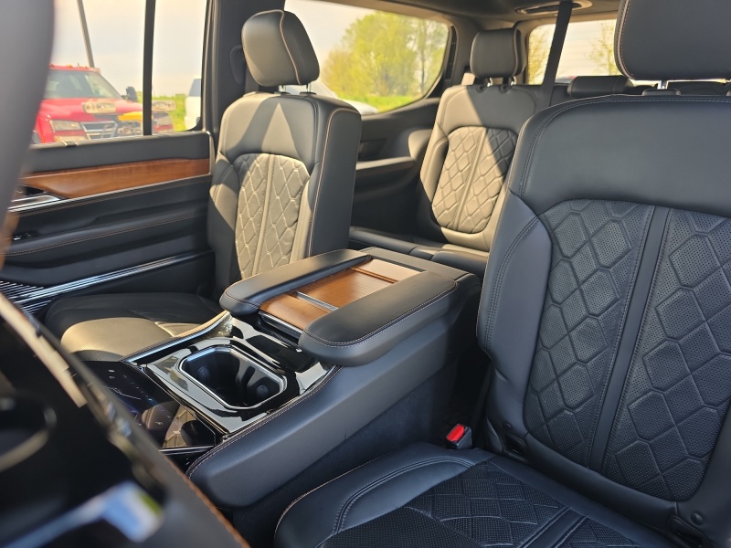 2022 Jeep Grand Wagoneer