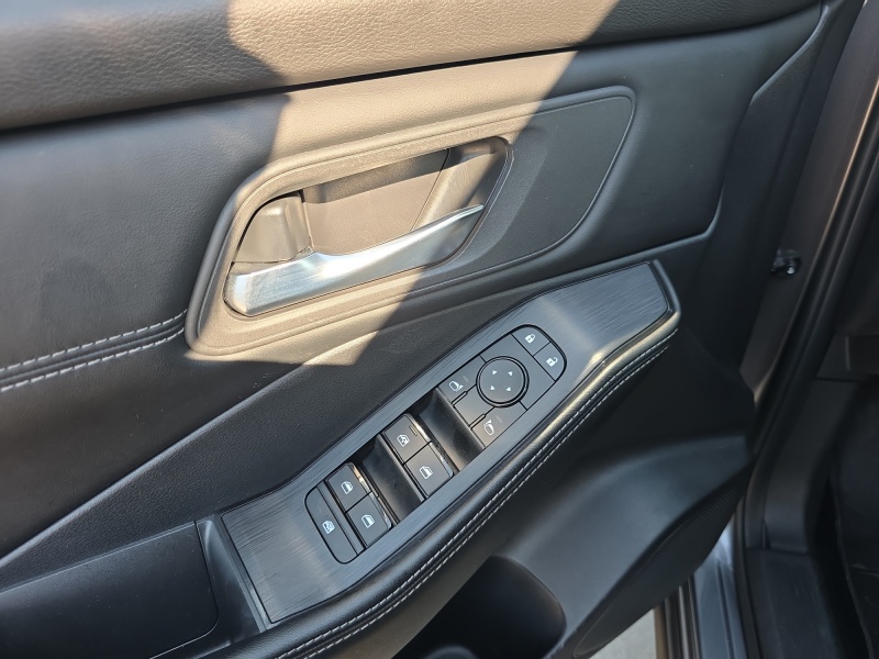 2025 Nissan Rogue