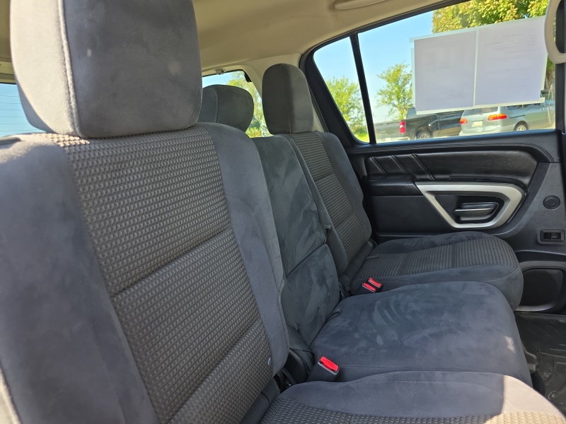 2015 Nissan Armada