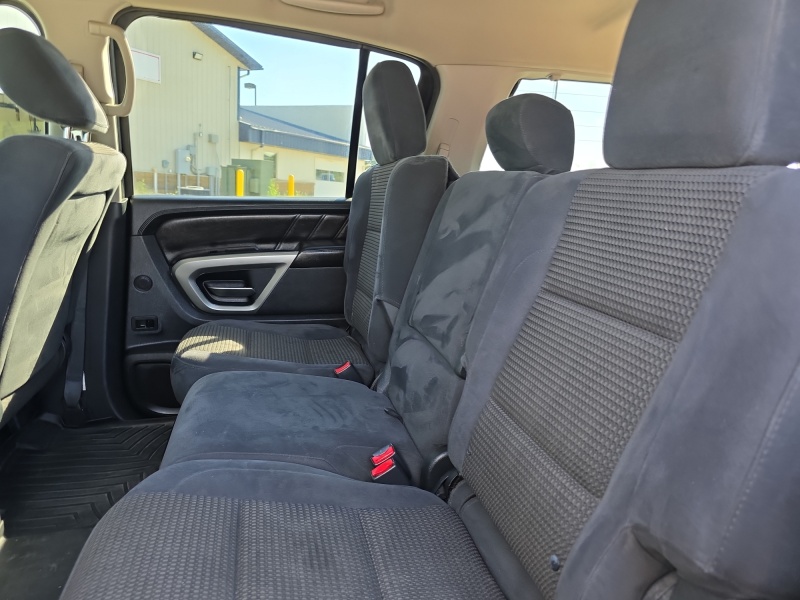 2015 Nissan Armada