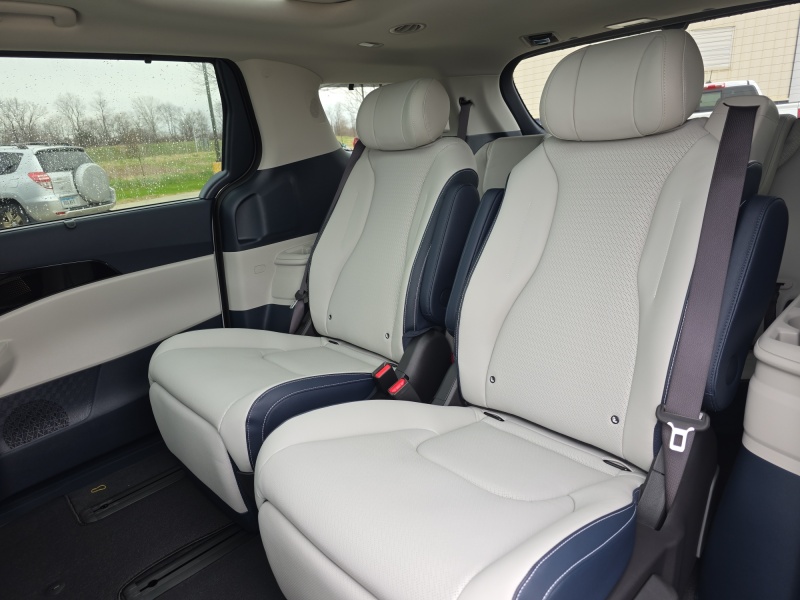 2026 Kia Carnival Hybrid