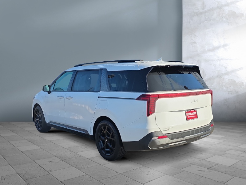 2025 Kia Carnival