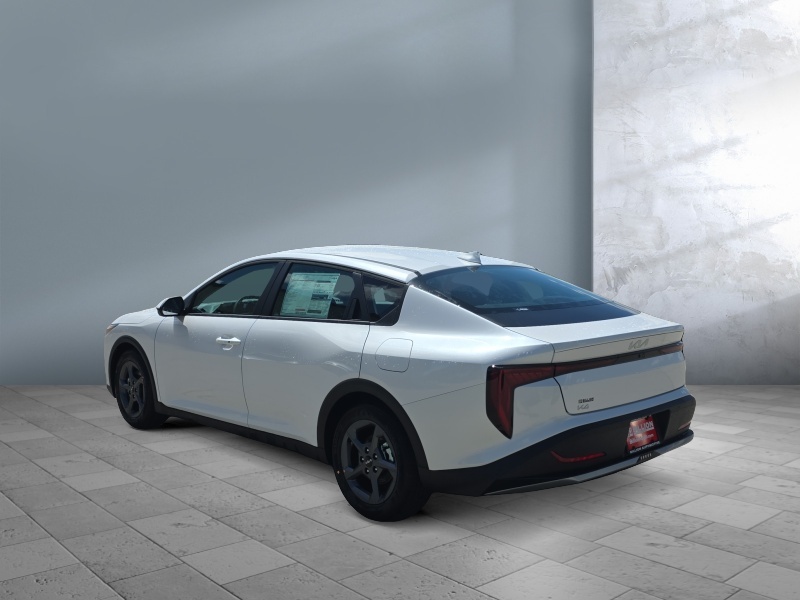 2026 Kia K4