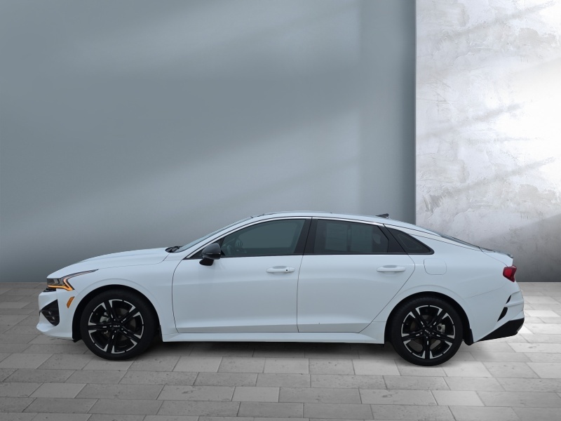 2022 Kia K5