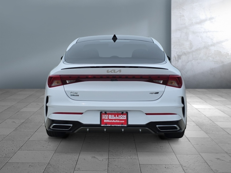 2022 Kia K5