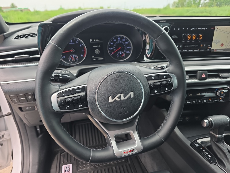 2022 Kia K5