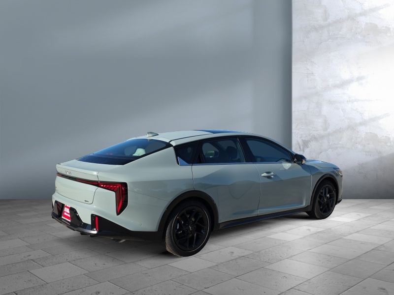 2026 Kia K4