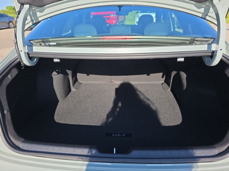 2026 Kia K4