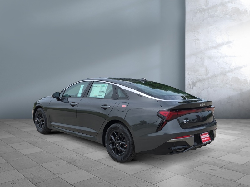 2026 Kia K5