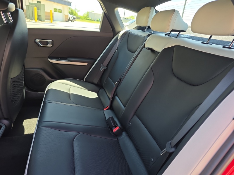 2026 Kia K4