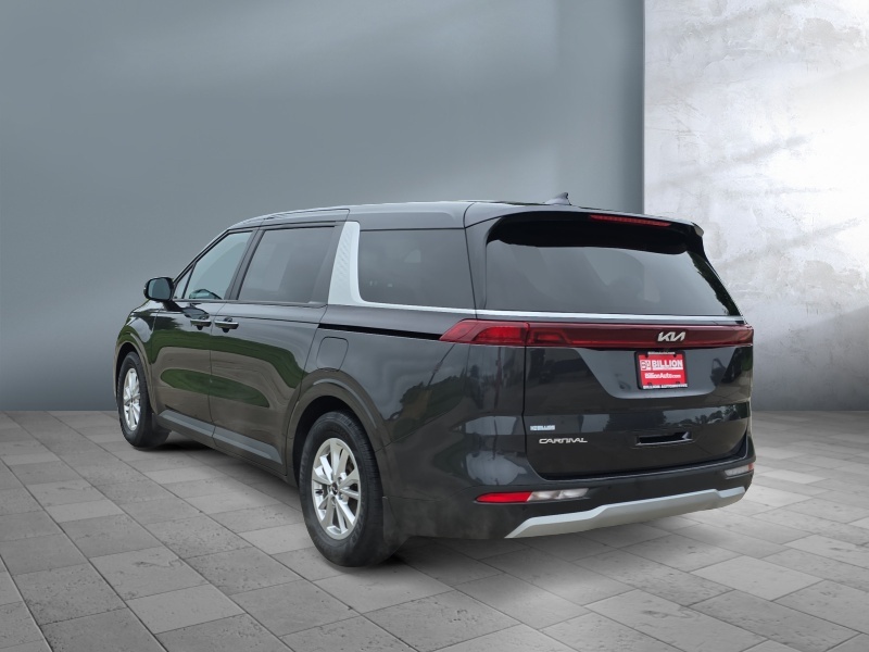 2023 Kia Carnival