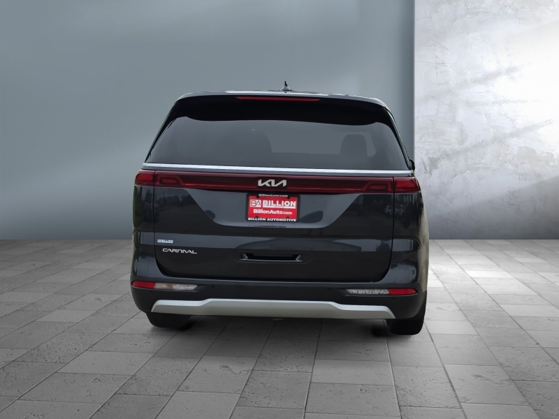 2023 Kia Carnival