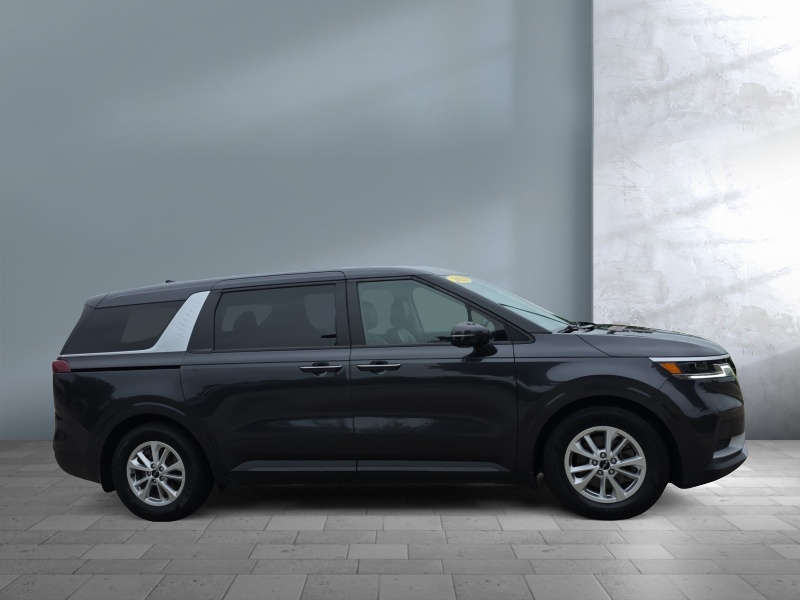 2023 Kia Carnival