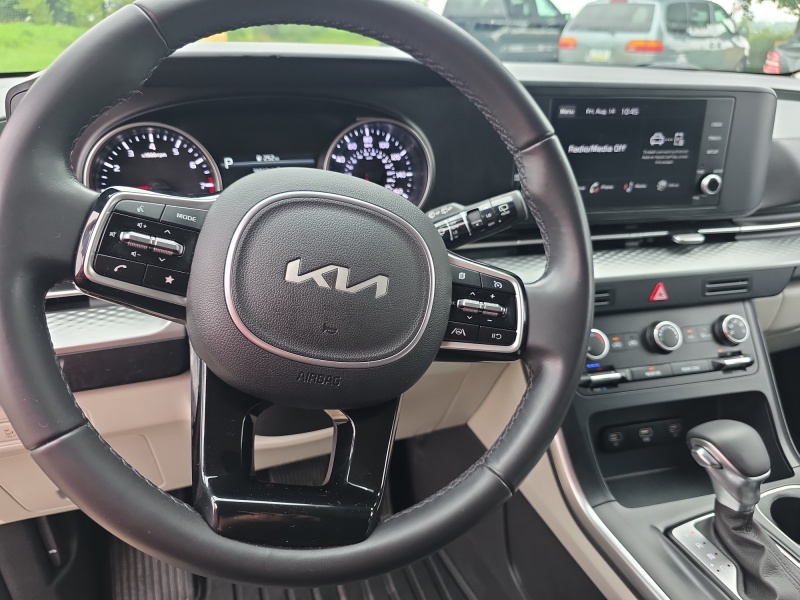 2023 Kia Carnival