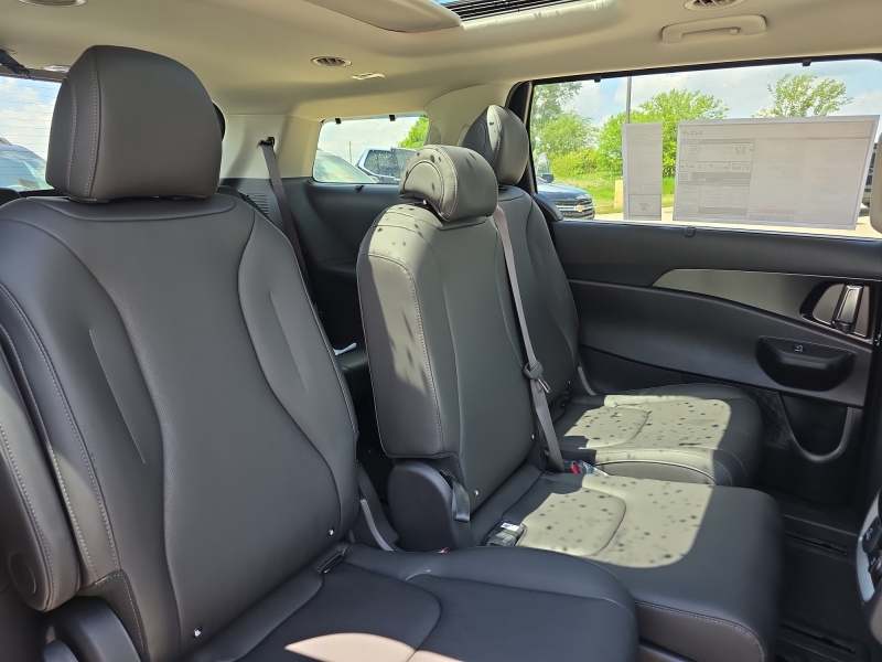 2026 Kia Carnival Hybrid
